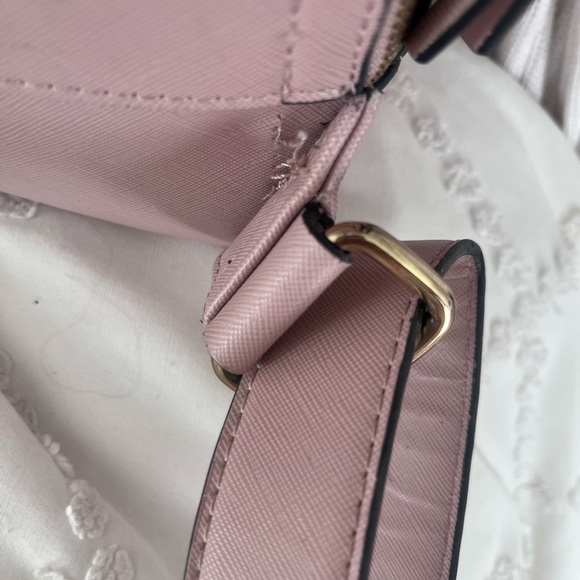 Calpak Kaya backpack laptop - Picture 5 of 6